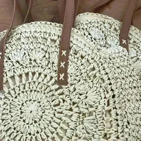 Rattan bag, total of three available, new condition - Picture 2 of 2